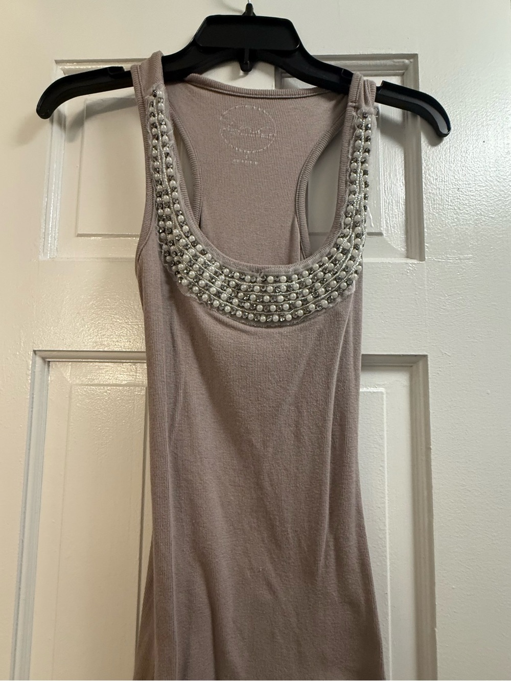 Chic Pearl/Crystal Embellished Gray Tank Top - Sleeveless Scoop Neck, Sz S